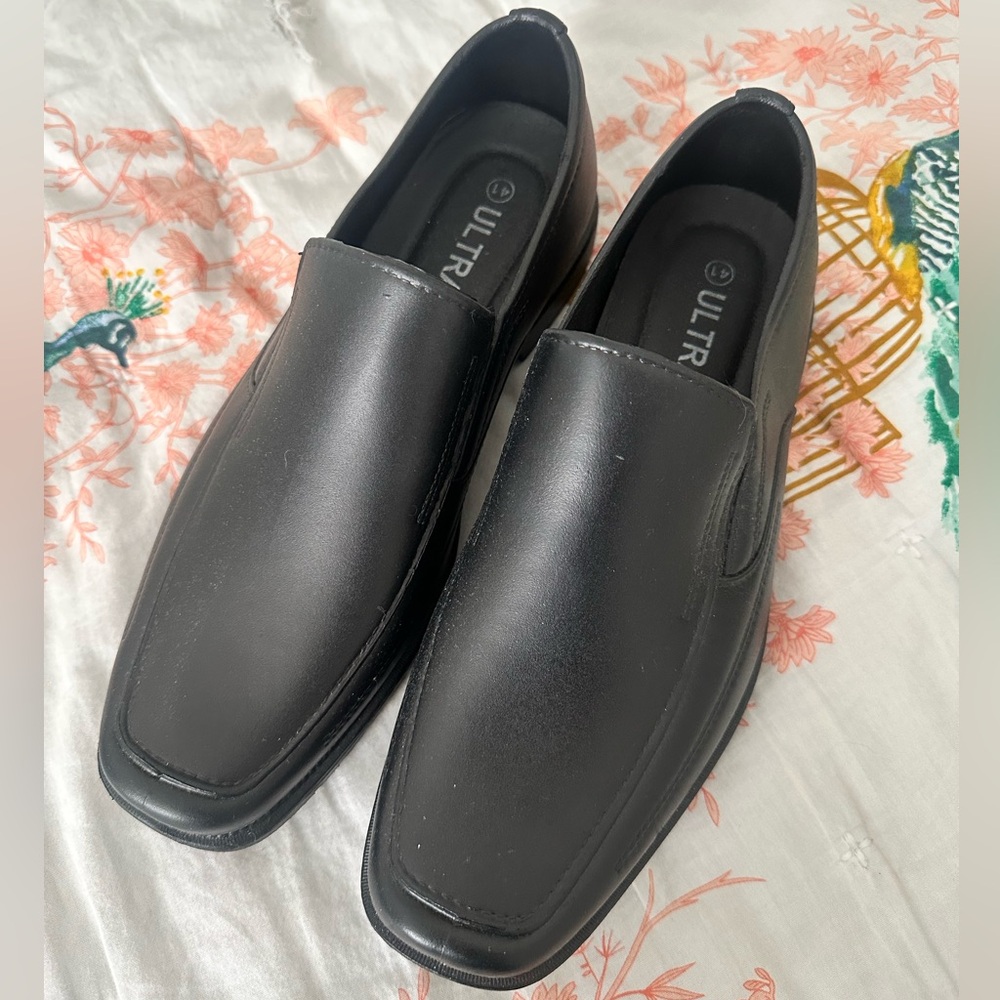 Ulta Men’s Dress Shoes Size 8